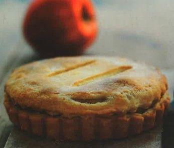 Яблучний пиріг без цукру за бабусиним рецептомimage